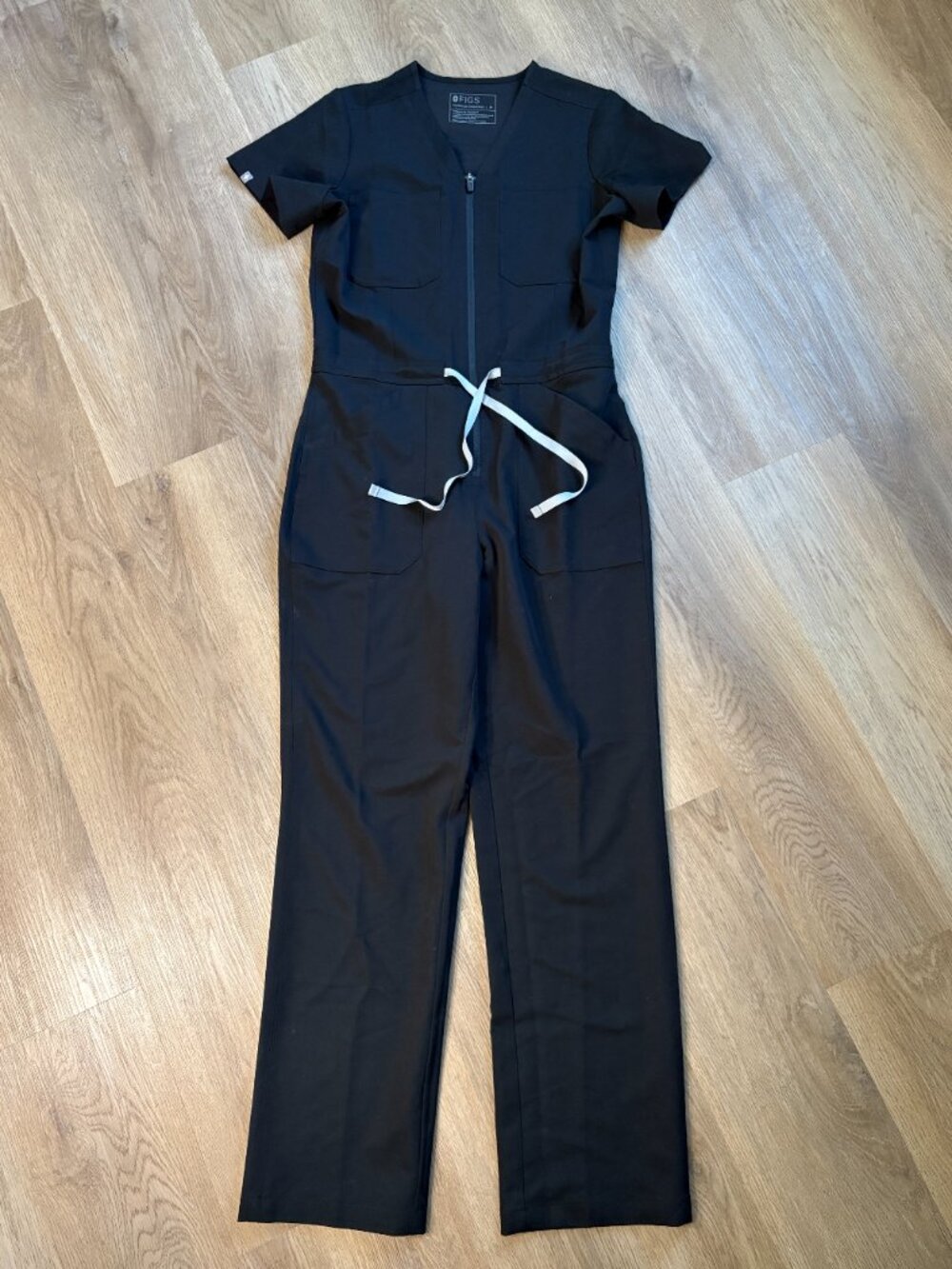 Figs Catarina straight leg Scrubs Jumpsuit black M medium ScrubJumpsuit - Picture 5 of 11